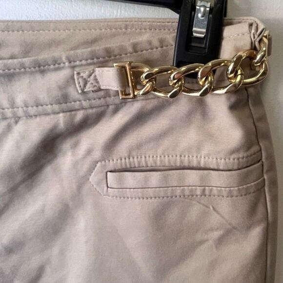 NEW Michael Kors | Tan Khaki Pants Gold Chain Detail Size 6 - Picture 8 of 8